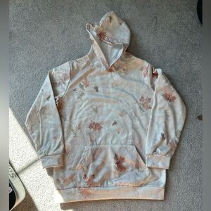 Camo hoodie (light camo)